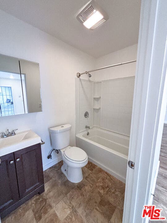 620 E 79th Street, Los Angeles, CA 90001 620 E 79th Street, Los Angeles, CA 90001
