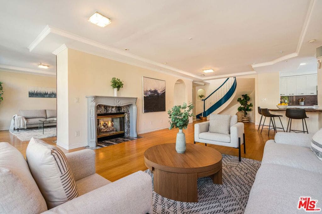 1645 Malcolm Avenue, #302, Los Angeles, CA 90024 1645 Malcolm Avenue, #302, Los Angeles, CA 90024