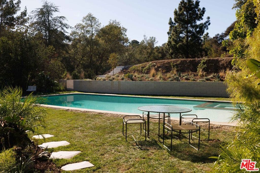 8141 Cornett Drive, Los Angeles, CA 90046 8141 Cornett Drive, Los Angeles, CA 90046