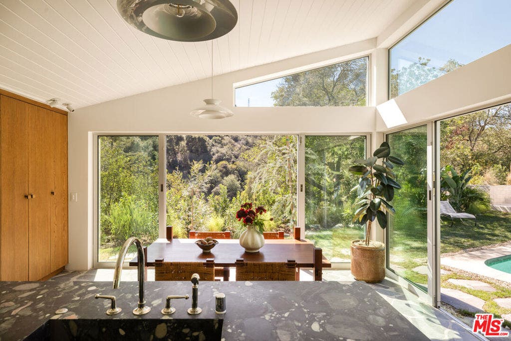 8141 Cornett Drive, Los Angeles, CA 90046 8141 Cornett Drive, Los Angeles, CA 90046