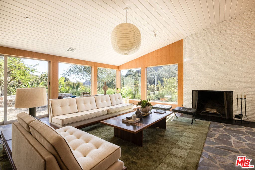 8141 Cornett Drive, Los Angeles, CA 90046 8141 Cornett Drive, Los Angeles, CA 90046