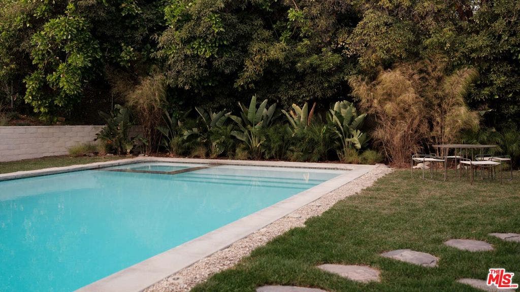 8141 Cornett Drive, Los Angeles, CA 90046 8141 Cornett Drive, Los Angeles, CA 90046