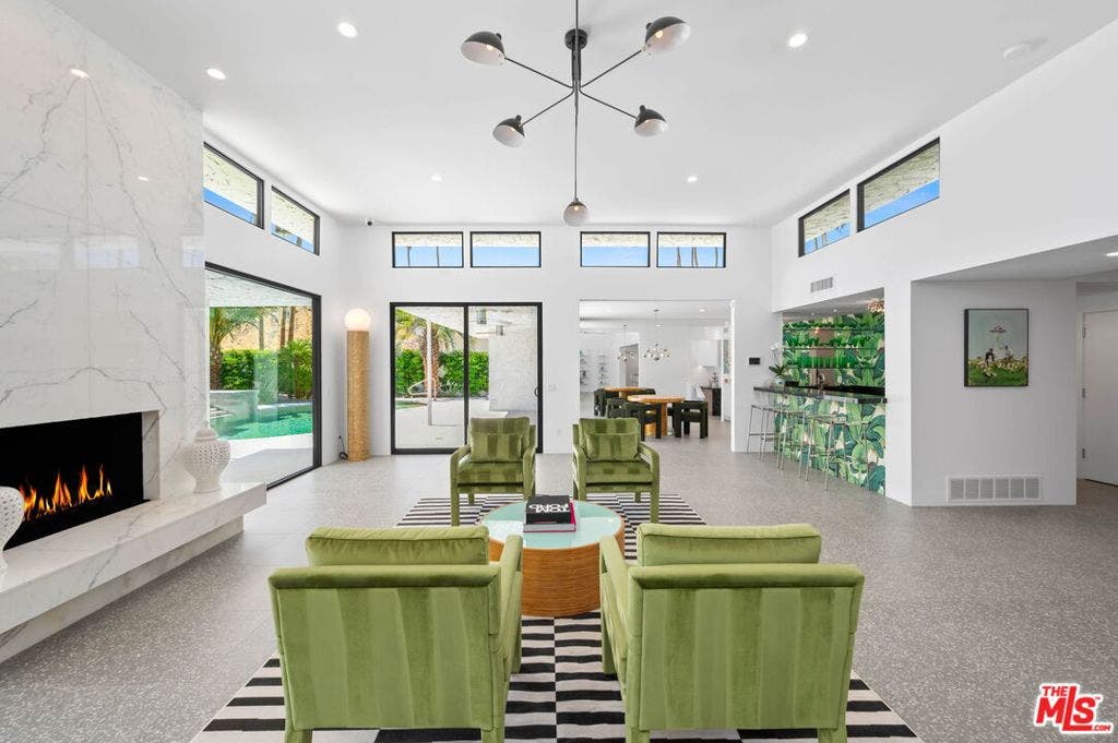 2304 S Toledo Avenue, Palm Springs, CA 92264 2304 S Toledo Avenue, Palm Springs, CA 92264