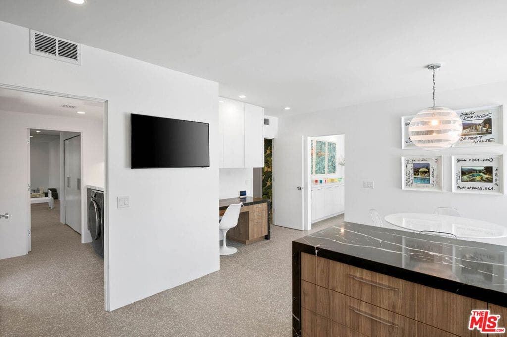 2304 S Toledo Avenue, Palm Springs, CA 92264 2304 S Toledo Avenue, Palm Springs, CA 92264