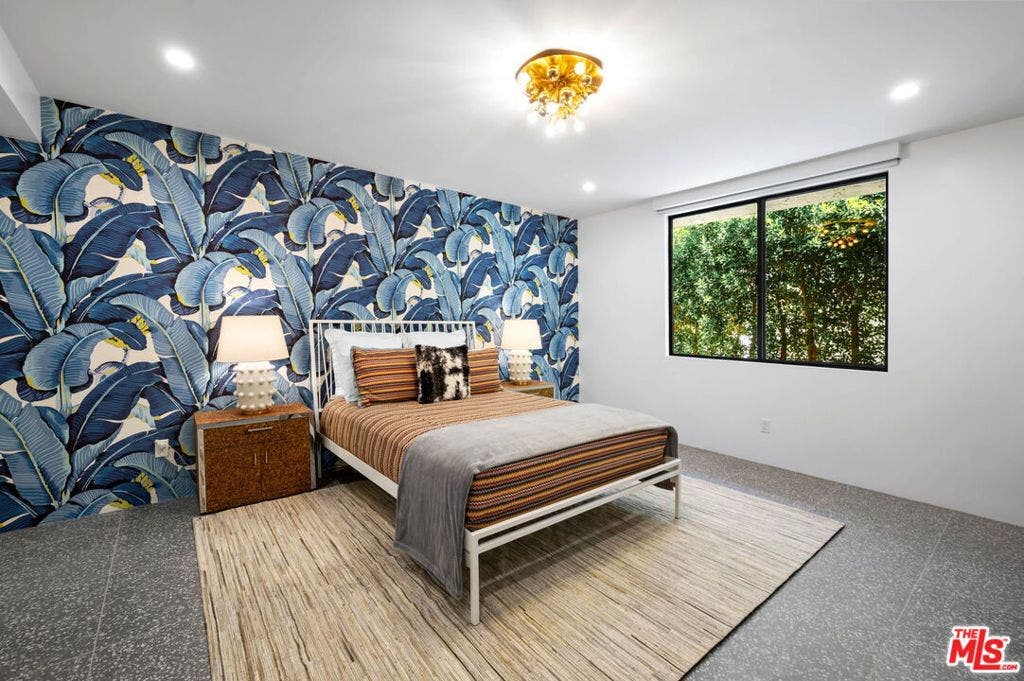 2304 S Toledo Avenue, Palm Springs, CA 92264 2304 S Toledo Avenue, Palm Springs, CA 92264