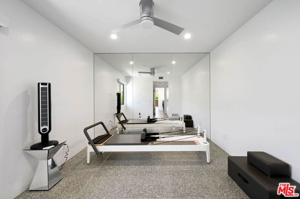 2304 S Toledo Avenue, Palm Springs, CA 92264 Gym or 4th bedroom suite