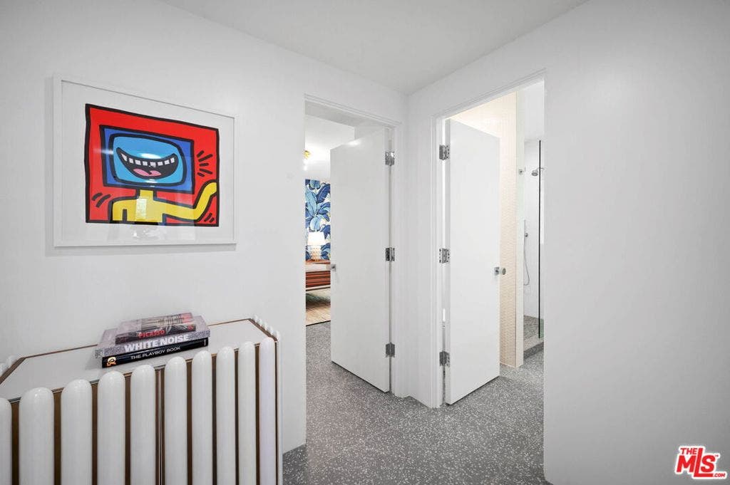 2304 S Toledo Avenue, Palm Springs, CA 92264 Foyer of Family/Guest Suite
