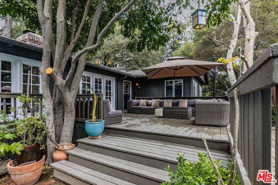 Property photo for 5228 Palm Drive, La Canada Flintridge, CA
