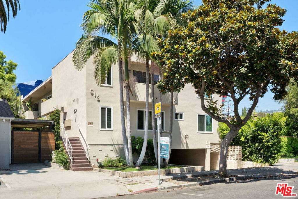 613 Westbourne Drive, West Hollywood, CA 90069 613 Westbourne Drive, West Hollywood, CA 90069