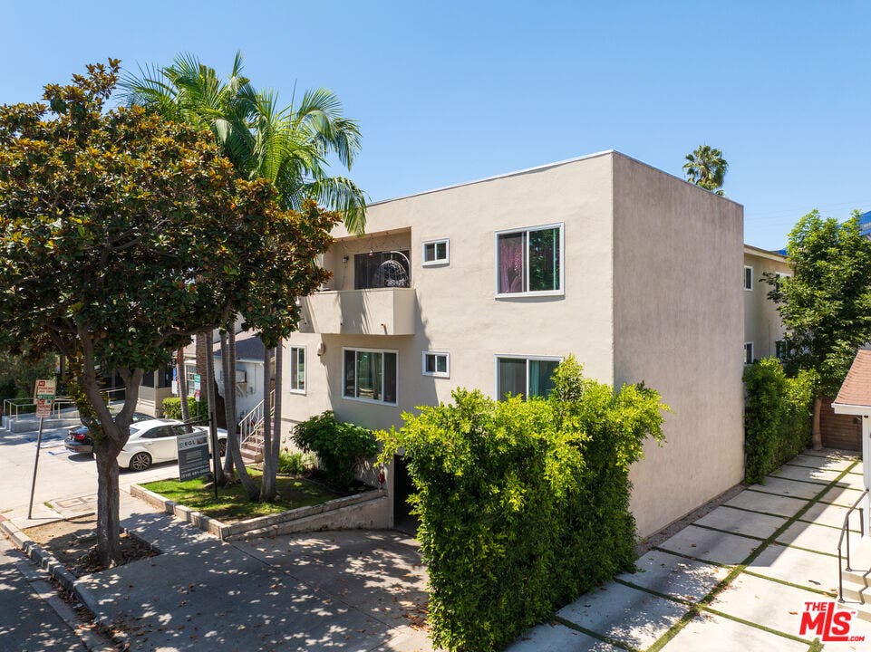 613 Westbourne Drive, West Hollywood, CA 90069 613 Westbourne Drive, West Hollywood, CA 90069