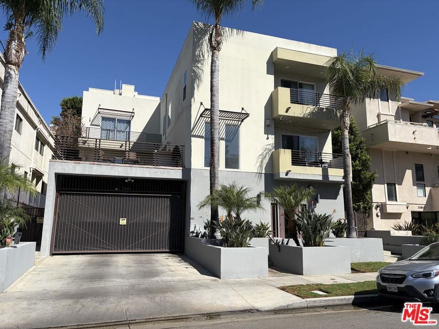 Property photo for 11851 Laurelwood Drive, #105, Studio City, CA