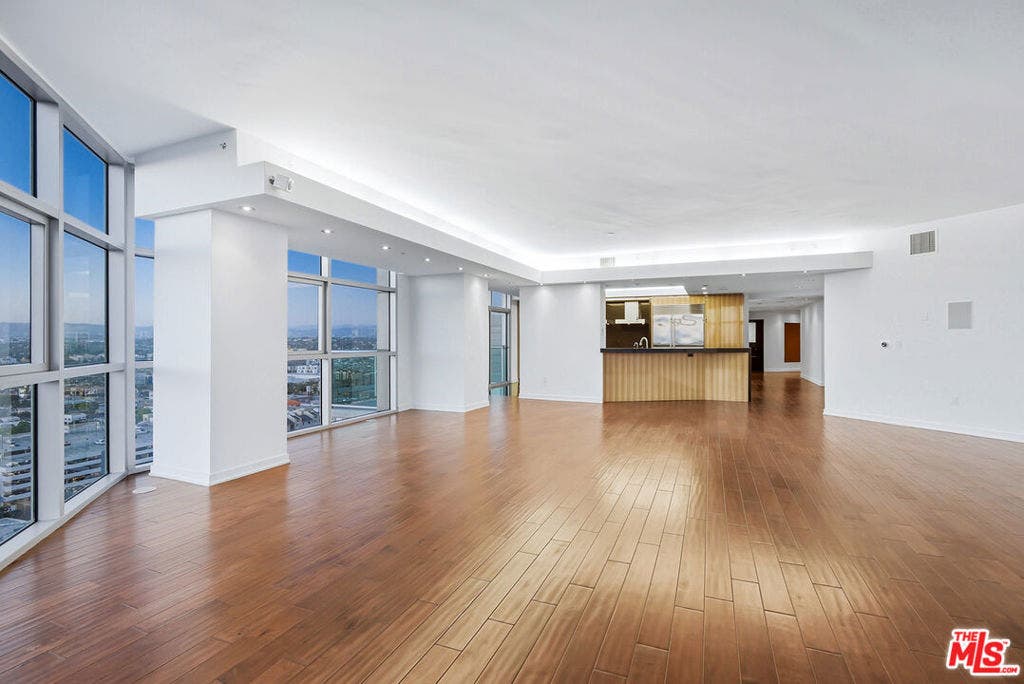 13700 Marina Pointe Drive, #1903, Marina Del Rey, CA 90292