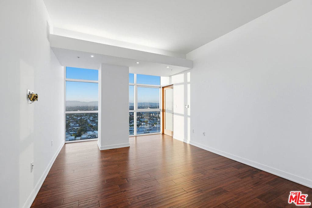 13700 Marina Pointe Drive, #1903, Marina Del Rey, CA 90292