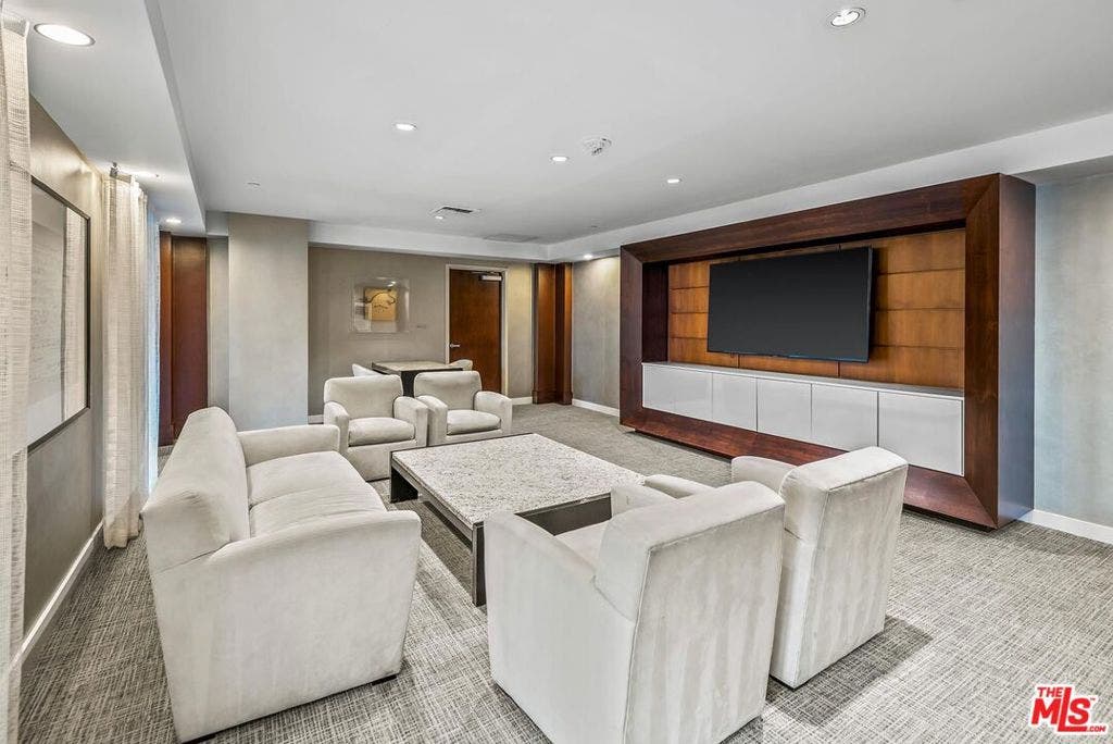 13700 Marina Pointe Drive, #1903, Marina Del Rey, CA 90292