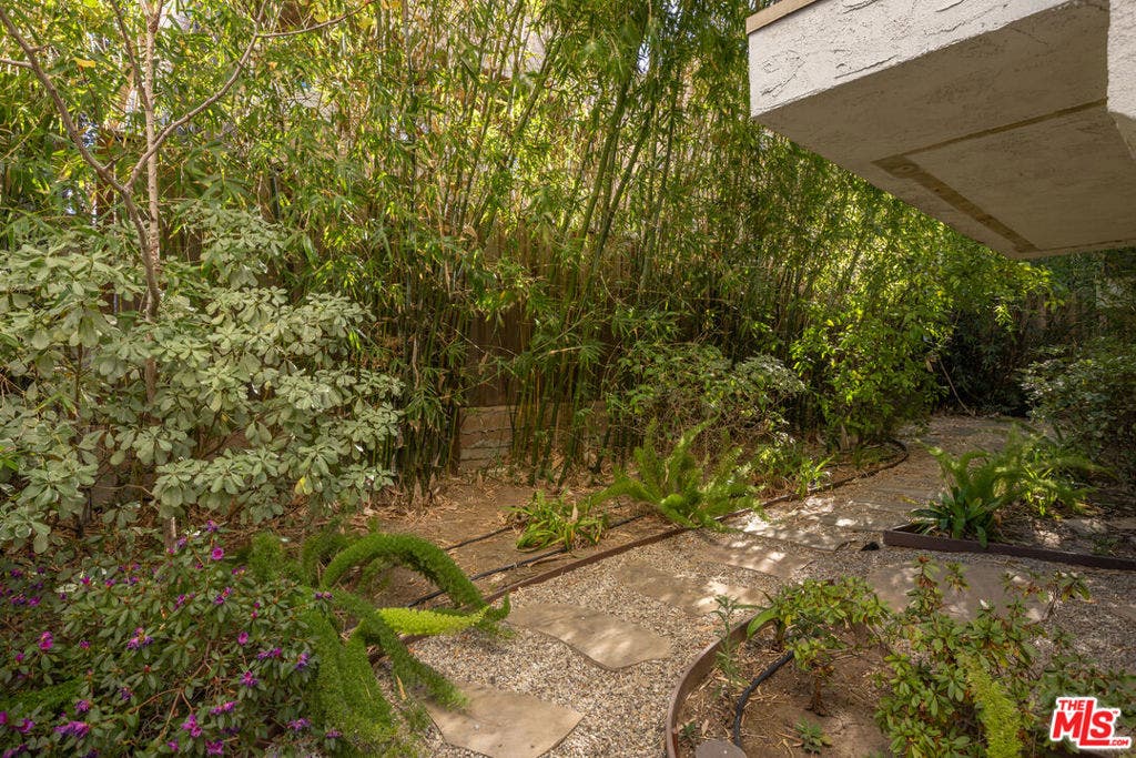 10654 Wilkins Avenue, #5, Los Angeles, CA 90024 10654 Wilkins Avenue, #5, Los Angeles, CA 90024