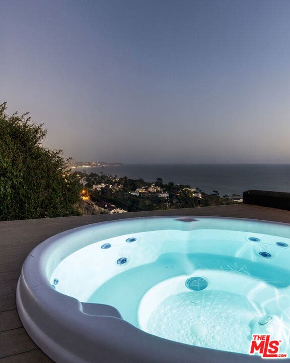 32045 Pacific Coast Highway, Malibu, CA 90265 32045 Pacific Coast Highway, Malibu, CA 90265