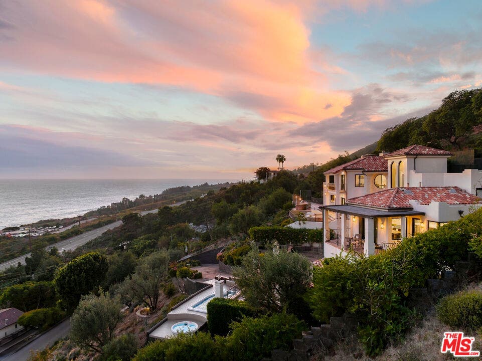 32045 Pacific Coast Highway, Malibu, CA 90265 32045 Pacific Coast Highway, Malibu, CA 90265