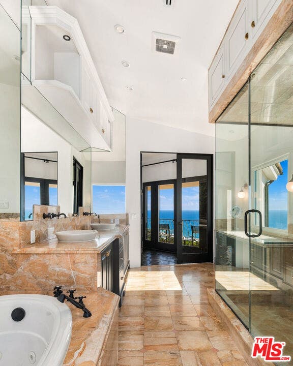 32045 Pacific Coast Highway, Malibu, CA 90265 32045 Pacific Coast Highway, Malibu, CA 90265