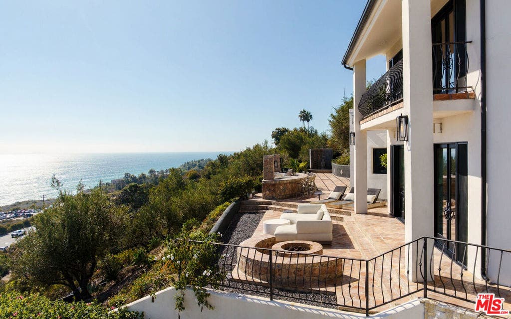 32045 Pacific Coast Highway, Malibu, CA 90265 32045 Pacific Coast Highway, Malibu, CA 90265