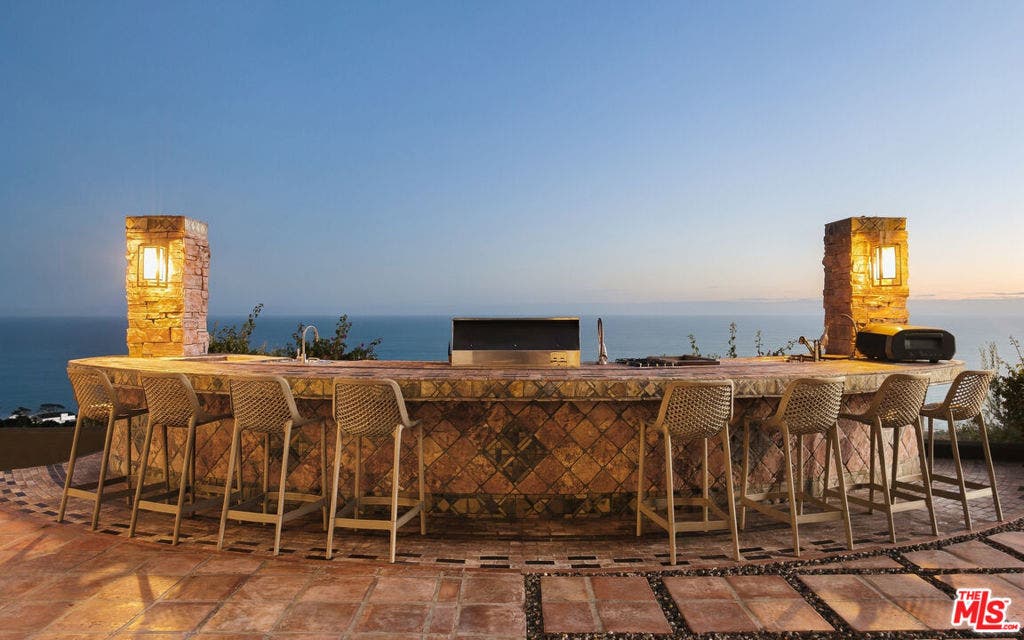 32045 Pacific Coast Highway, Malibu, CA 90265 32045 Pacific Coast Highway, Malibu, CA 90265