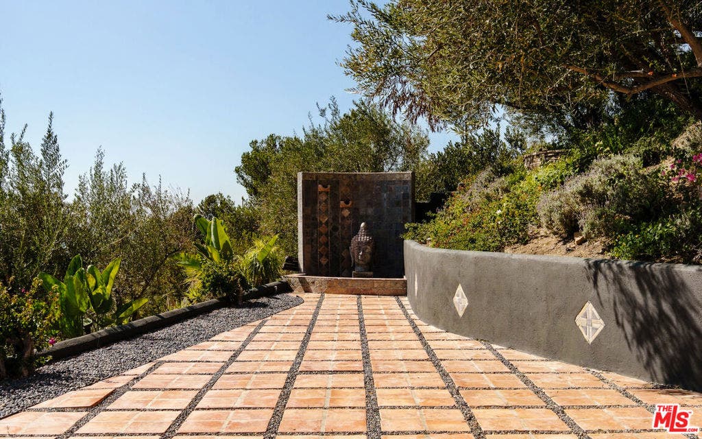 32045 Pacific Coast Highway, Malibu, CA 90265 32045 Pacific Coast Highway, Malibu, CA 90265