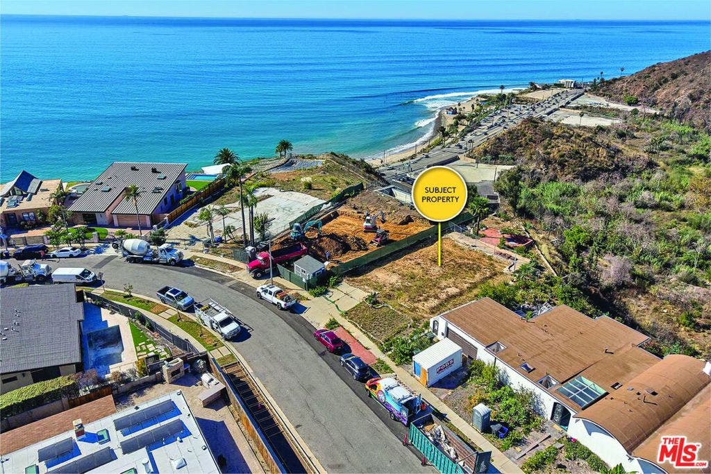 3913 Malibu Vista Drive, Malibu, CA 90265 3913 Malibu Vista Drive, Malibu, CA 90265