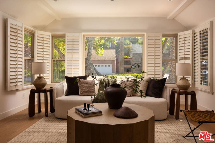 Property photo for 1807 Cochran Place, Los Angeles, CA