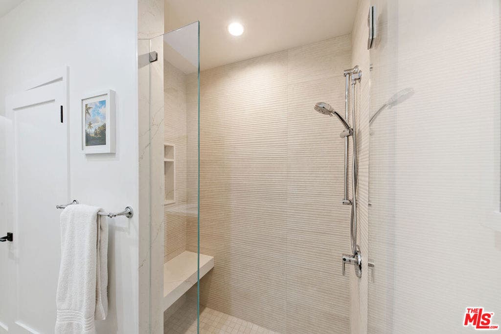 30601 Las Estrellas Drive, Malibu, CA 90265