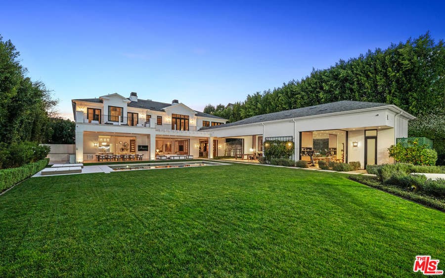Property photo for 807 Cinthia Street, Beverly Hills, CA