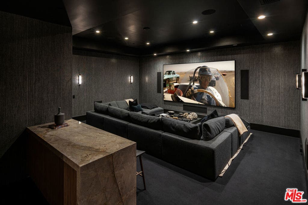 807 Cinthia Street, Beverly Hills, CA 90210 807 Cinthia Street, Beverly Hills, CA 90210