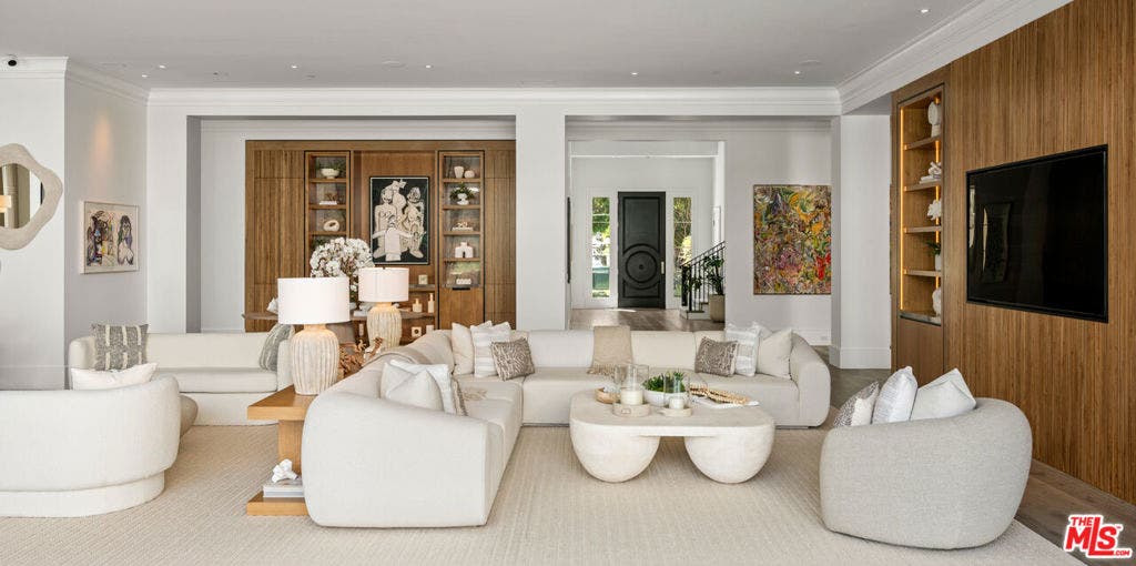 807 Cinthia Street, Beverly Hills, CA 90210 807 Cinthia Street, Beverly Hills, CA 90210