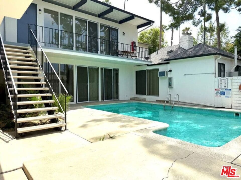13223 Moorpark Street, Sherman Oaks, CA 91423 13223 Moorpark Street, Sherman Oaks, CA 91423