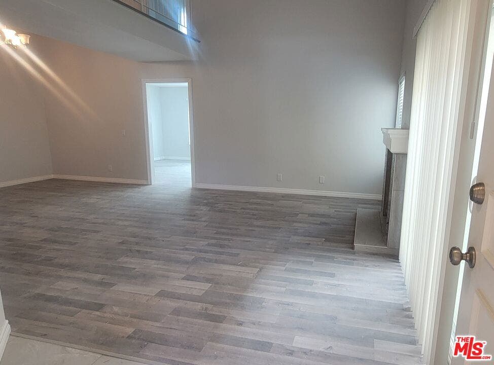 8740 Dartford Place, Inglewood, CA 90305