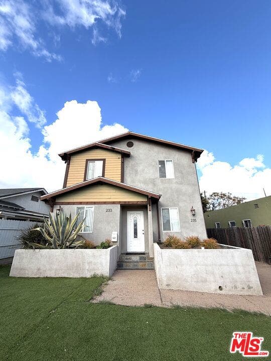 Property photo for 233 E 118th Street, Los Angeles, CA