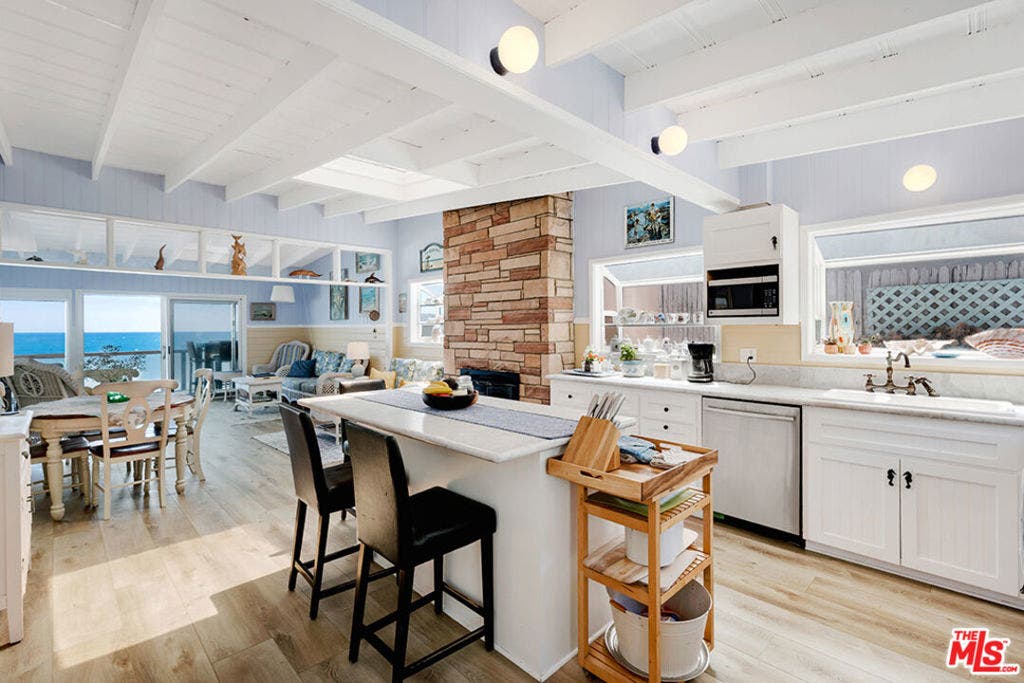24528 MALIBU Road, Malibu, CA 90265 24528 MALIBU Road, Malibu, CA 90265