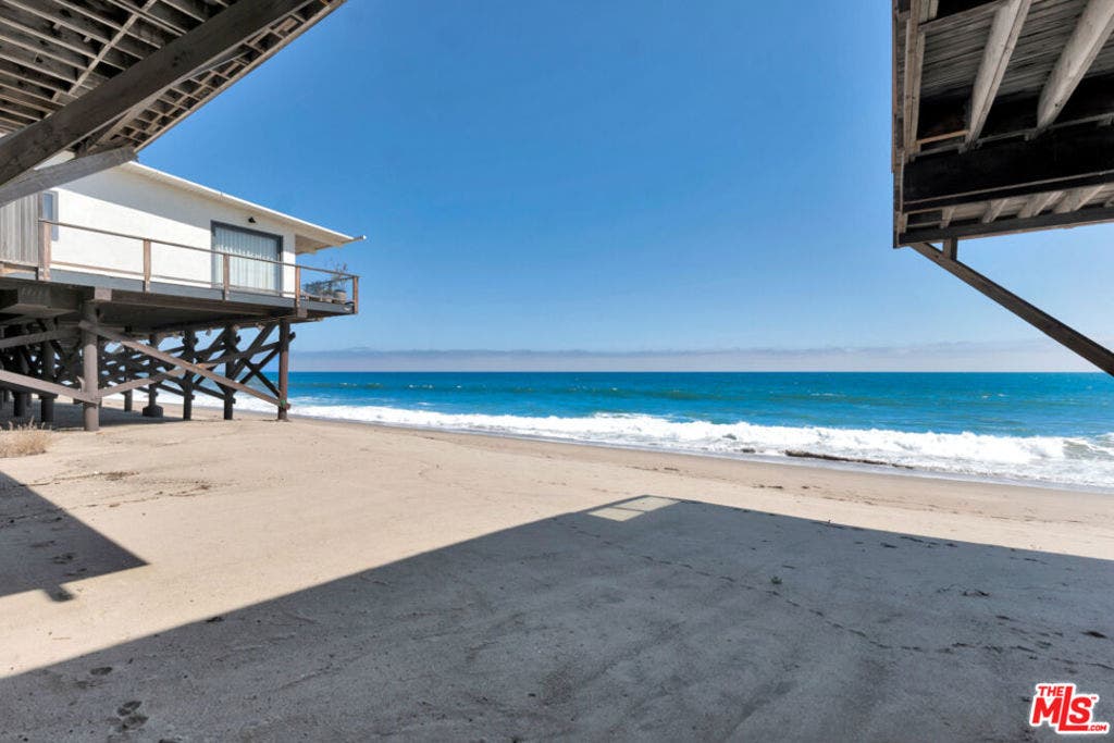 24528 MALIBU Road, Malibu, CA 90265 24528 MALIBU Road, Malibu, CA 90265