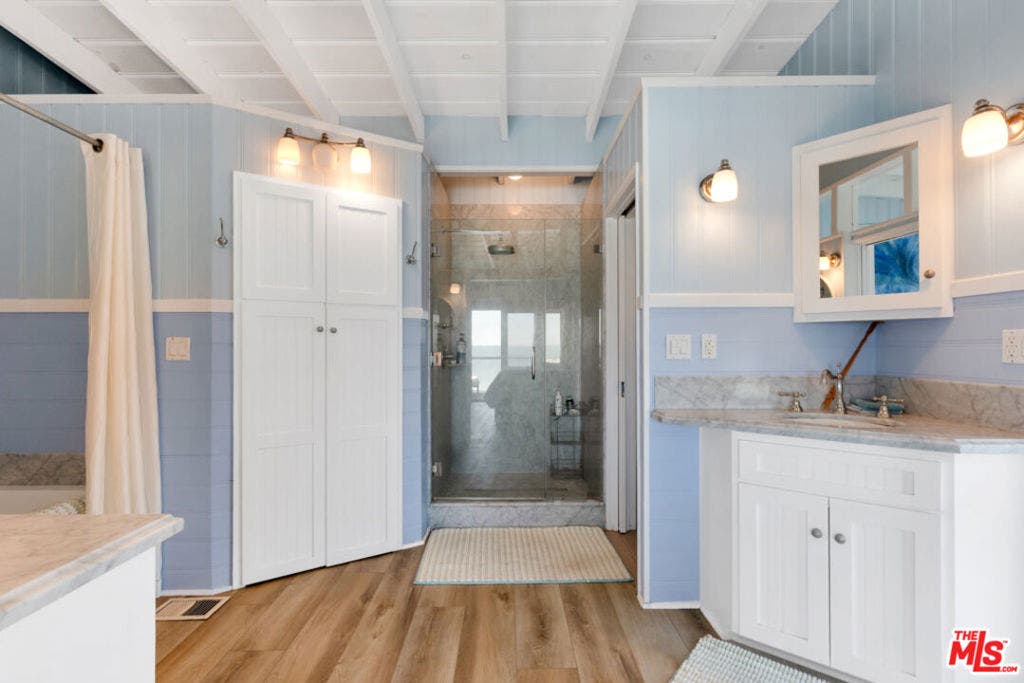 24528 MALIBU Road, Malibu, CA 90265 24528 MALIBU Road, Malibu, CA 90265