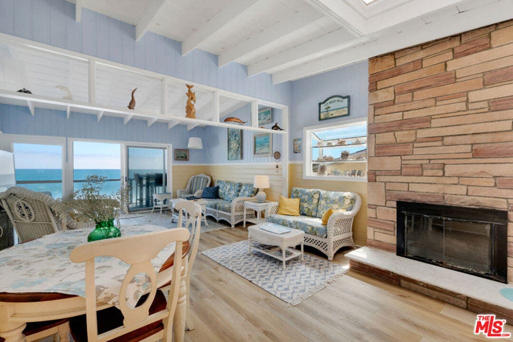 24528 MALIBU Road, Malibu, CA 90265 24528 MALIBU Road, Malibu, CA 90265