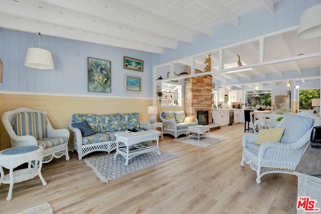 24528 MALIBU Road, Malibu, CA 90265 24528 MALIBU Road, Malibu, CA 90265