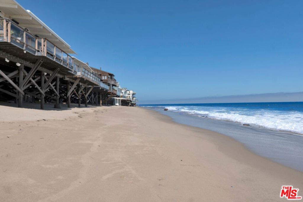 24528 MALIBU Road, Malibu, CA 90265 24528 MALIBU Road, Malibu, CA 90265