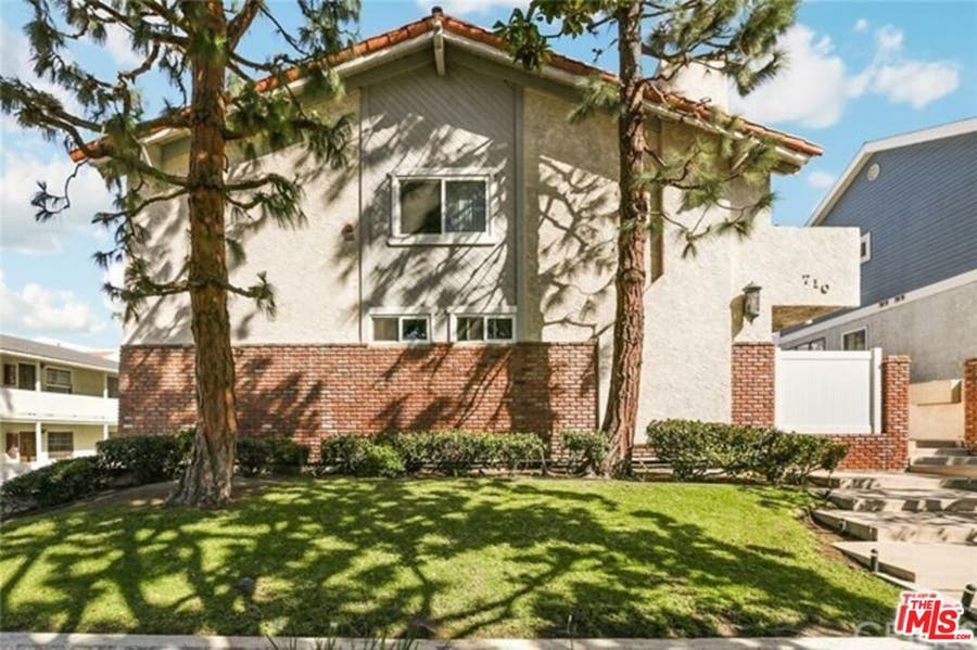 Property photo for 710 N GUADALUPE Avenue, #6, Redondo Beach, CA