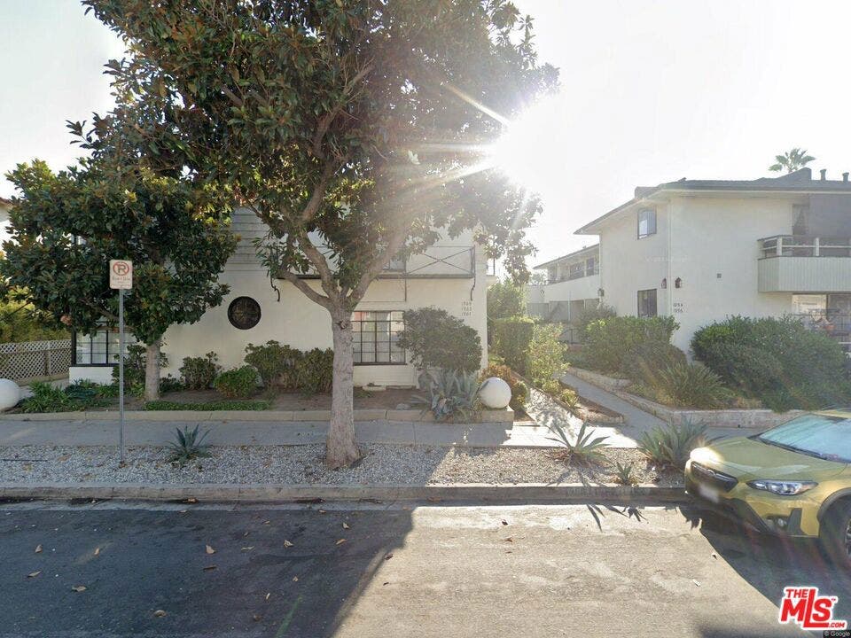 1962 N Kenmore Avenue, Los Angeles, CA 90027 1962 N Kenmore Avenue, Los Angeles, CA 90027