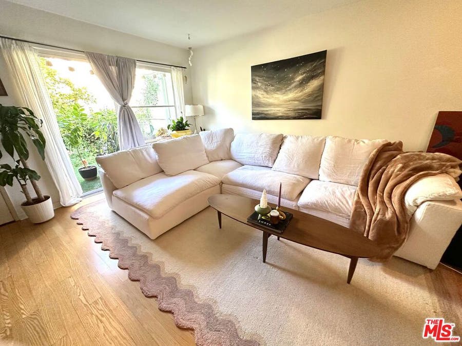 Property photo for 1962 N Kenmore Avenue, Los Angeles, CA