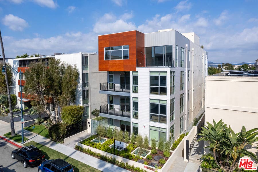 Property photo for 250 N Crescent Drive, #301, Beverly Hills, CA