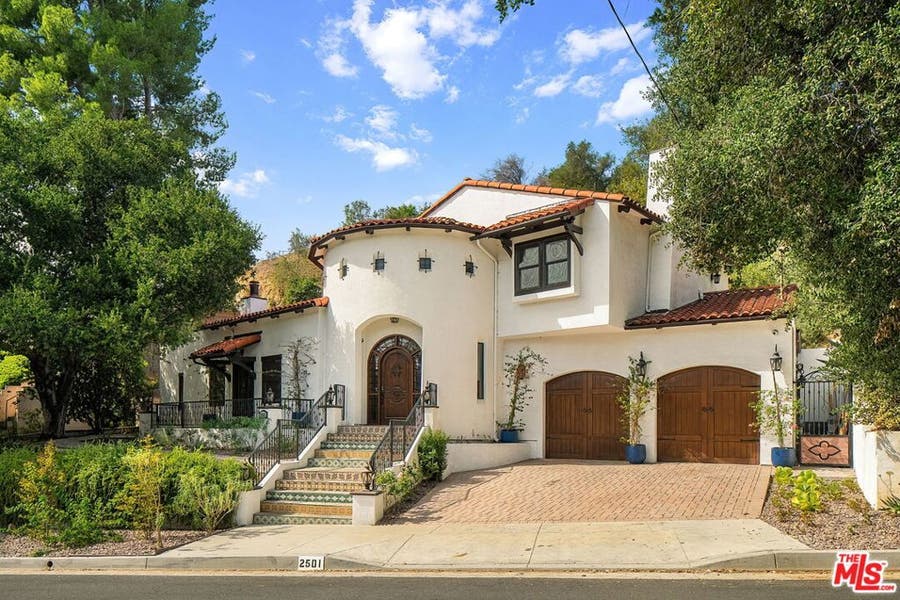 Property photo for 2501 Hermosita Drive, Glendale, CA