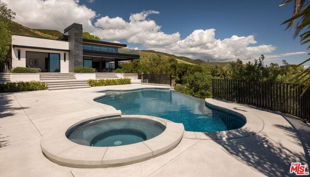 29800 Cuthbert Road, Malibu, CA 90265