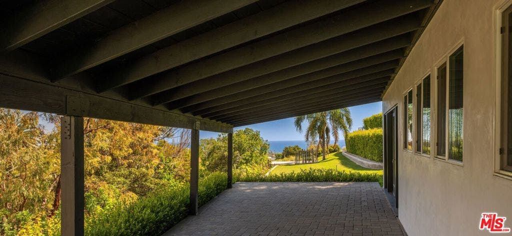 29800 Cuthbert Road, Malibu, CA 90265