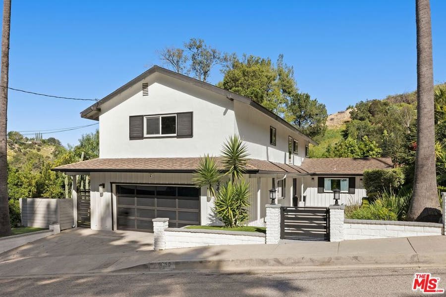 Property photo for 3430 Loadstone Drive, Los Angeles, CA