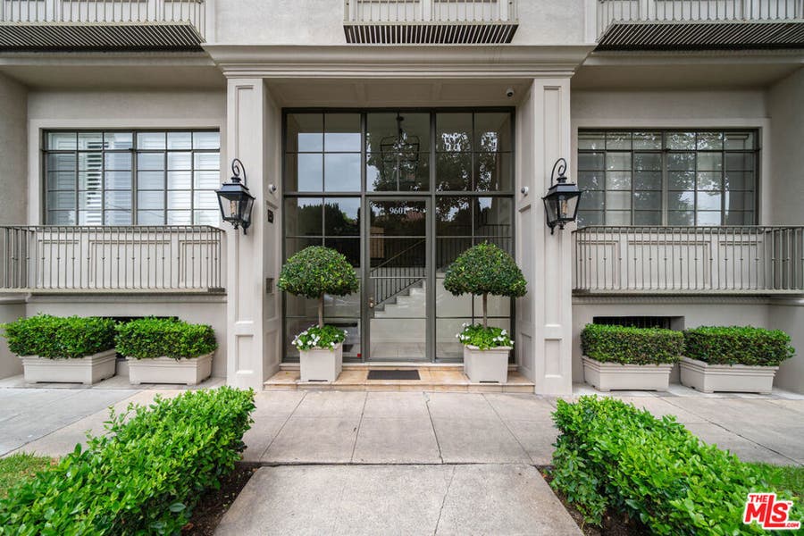 Property photo for 9601 Charleville Boulevard, #5, Beverly Hills, CA