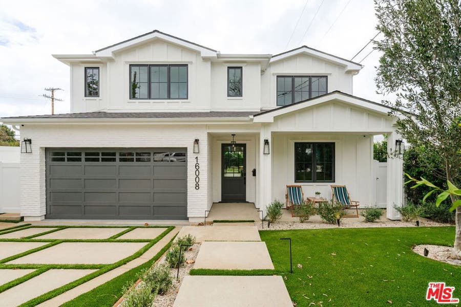 Property photo for 16008 Miami Way, Pacific Palisades, CA